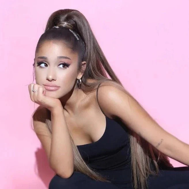 Ariana Grande Ari Body Scrub - Image 3