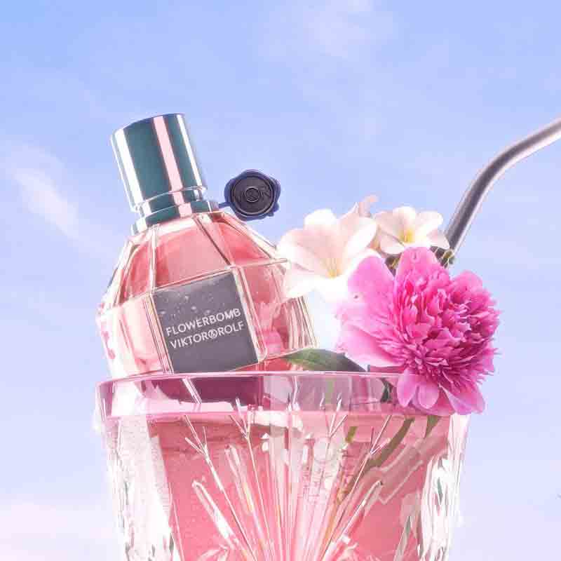 Viktor & Rolf Flowerbomb EDP - Image 3